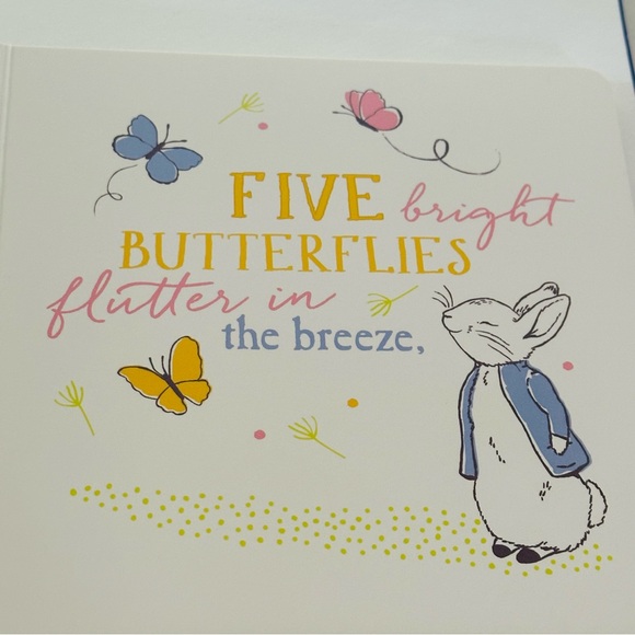 Peter Rabbit 123 A Counting Book Baby Board Book - Picture 6 of 16